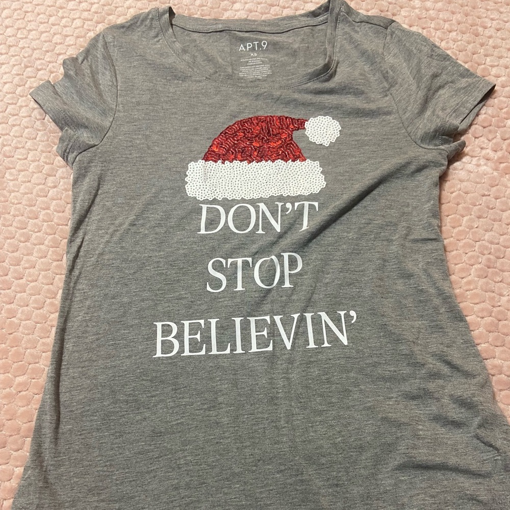 Apt. 9 holiday t shirt